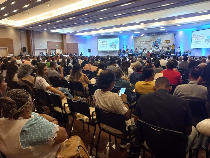 Leia mais sobre o artigo Defesa da soberania nacional marca abertura do 6º Congresso da CTB Bahia