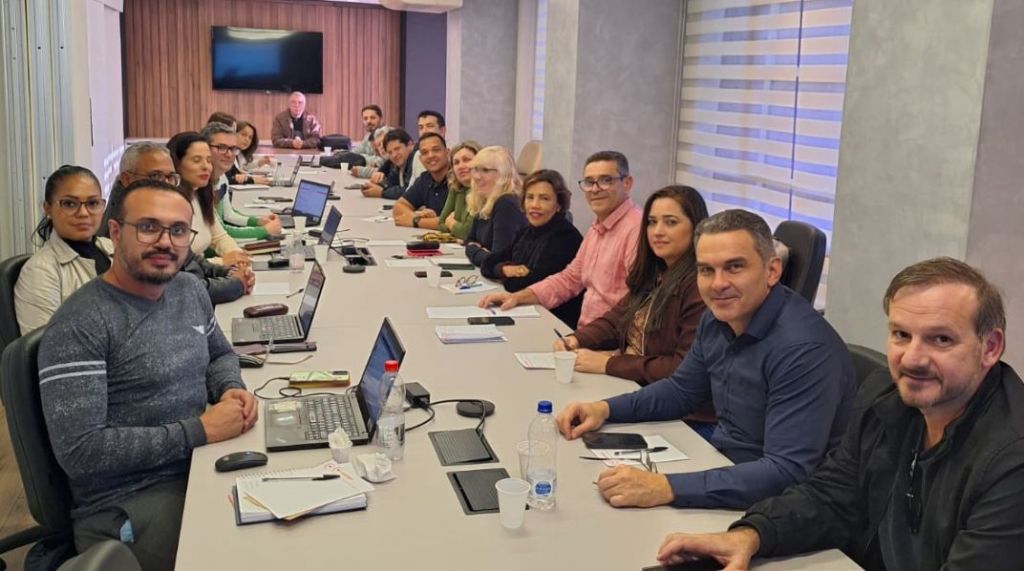 Leia mais sobre o artigo Itaú: GT Saúde debate melhorias no atendimento médico