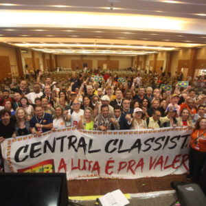 Leia mais sobre o artigo 6º Congresso da CTB reelege Adilson Araújo e divulga Carta de Salvador