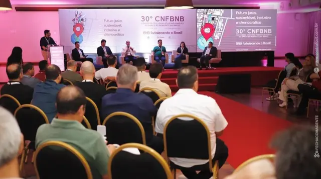 Leia mais sobre o artigo 30º Congresso Nacional dos Funcionários do BNB reúne trabalhadores em Fortaleza e debate futuro do banco, saúde, previdência e democracia