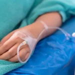 Justiça manda Bradesco recontratar funcionária demitida com câncer